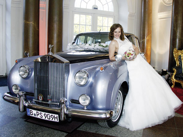 Feine Limousinen Berlin vermietet edle Hochzeitsautos für Berlin
