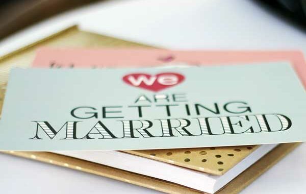 Die perfekte Hochzeitseinladung: Tipps und Tricks