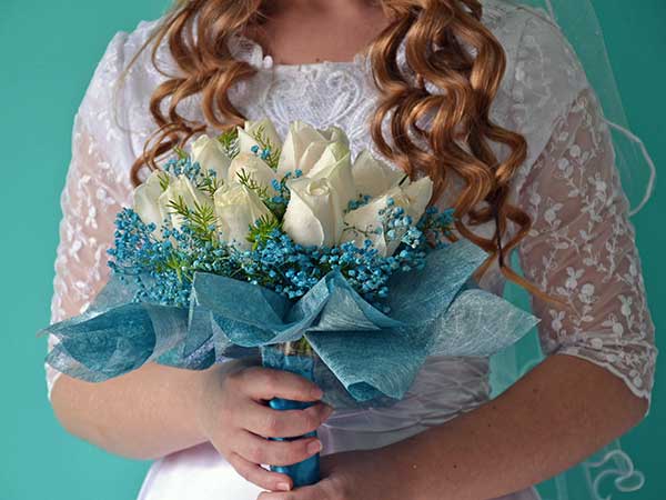 Standesamtliche Trauung – Plus-Size-Outfittipps für die Braut