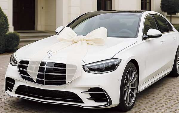 Kostenfreies Hochzeitsauto von F/G/M Mettchen Müller GmbH – Mercedes-Benz für Ihre Hochzeit