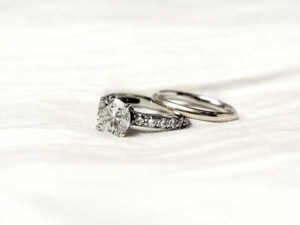 Trauringe Oranienburg & Brandenburg | Uhren und Schmuck Kuhl