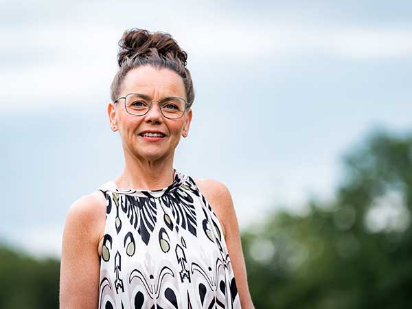 Kati Kreyser – Freie Rednerin für Trauungen in Neuenhagen & Region