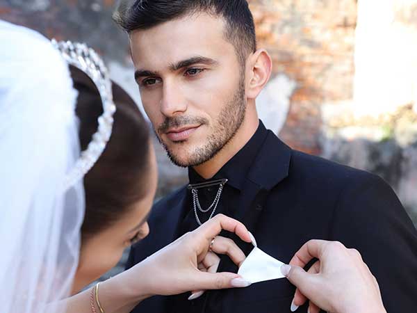 Herrenmode Schraps: Maßanzüge & Hochzeitsanzüge in Neuruppin