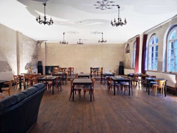 Der Oderberger – Hochzeitslocation · Bar · Apartment Oderberg