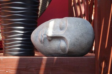 Liebeshöhle Berlin – Flitterwochen in romantischer Ferienwohnung mit Wellness