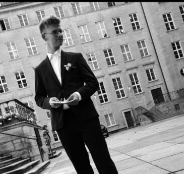 Jonas Kirchenberg – Mentalmagier für Hochzeiten in Berlin & Brandenburg